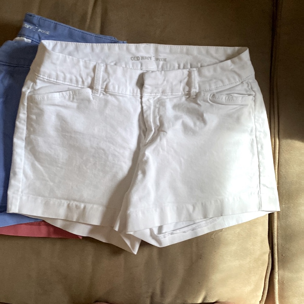 Old navy shorts size 0 basically still brand new 3 for 20 or better offer
